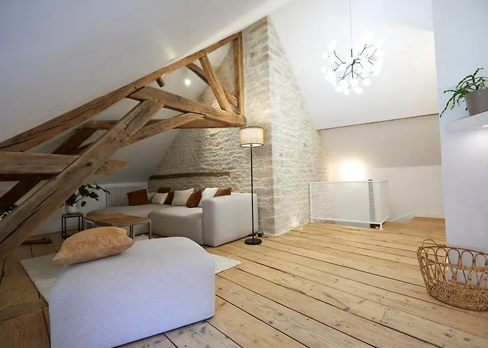 Couette&Living - Maison Design A Savigny-Les-Beaune