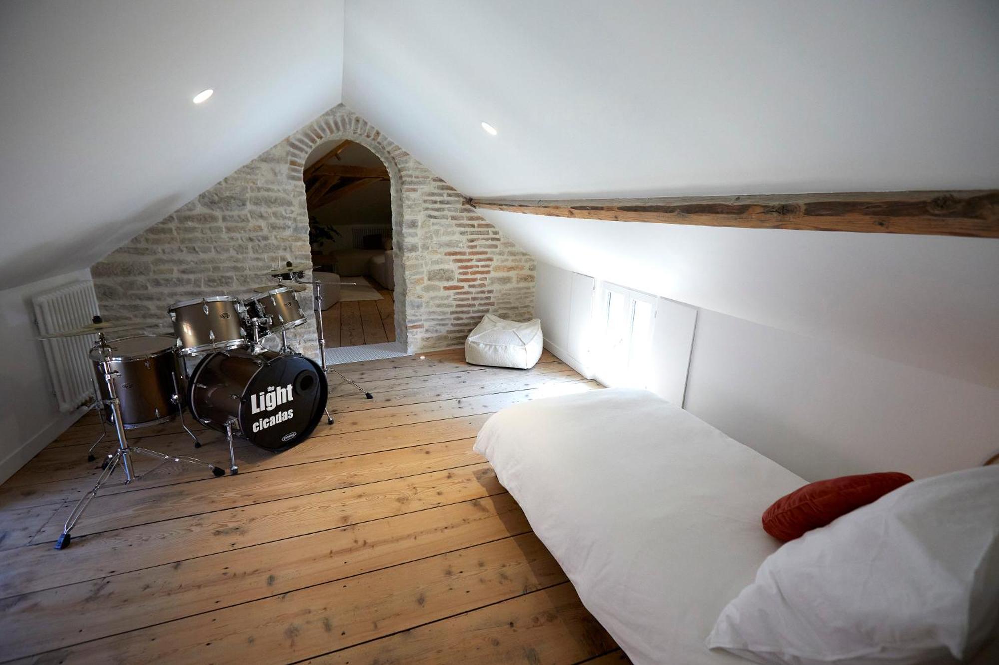 Couette&living - Maison Design A Holiday home